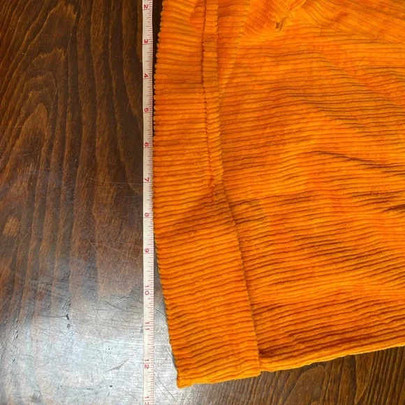 Vtg 70s 80s Ladies Orange Cotton Corduroy Shorts Womens 13-14 High Waisted Beach - Picture 2 of 7